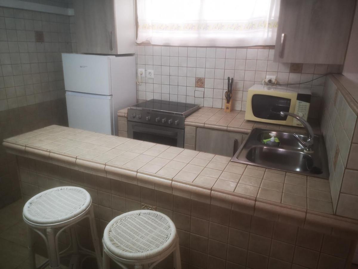 Piso Entero En Semi Sotano Con Piscina Salina Privada Apartment ซานเปรโดเดลปีนาตาร์ ภายนอก รูปภาพ