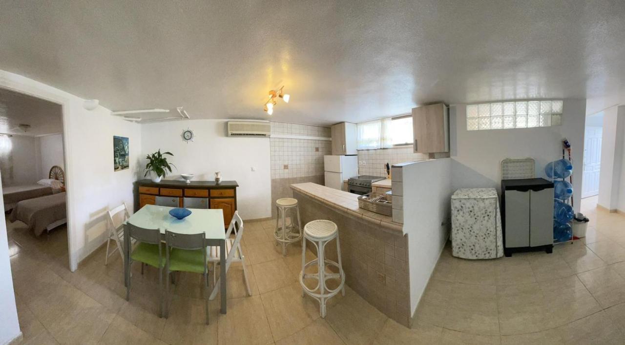 Piso Entero En Semi Sotano Con Piscina Salina Privada Apartment ซานเปรโดเดลปีนาตาร์ ภายนอก รูปภาพ